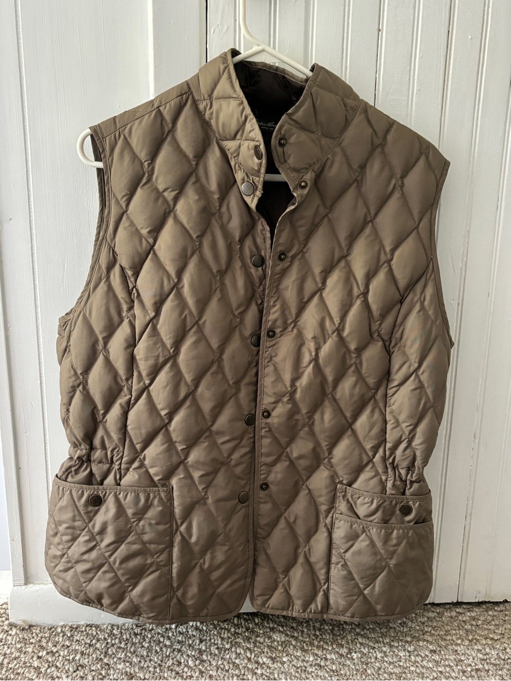 Eddie Bauer Quilted Snap-Front Vest in Taupe